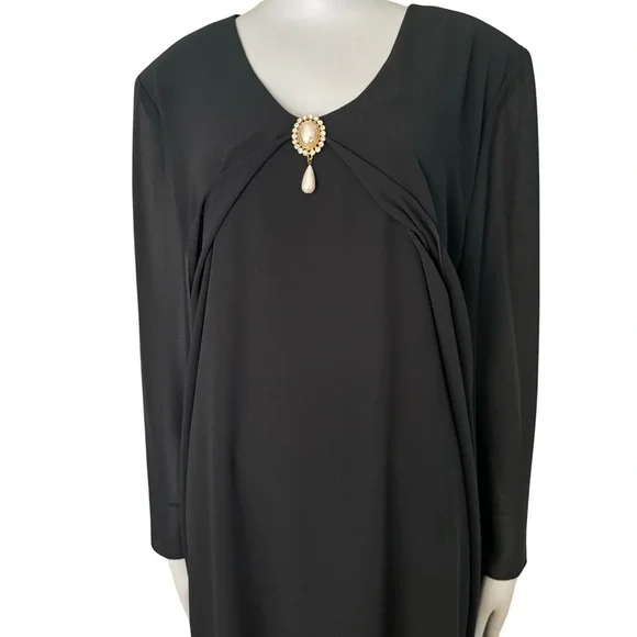 CATTIVA Vintage Crepe Embellished Black Formal Dress Long Sleeve - Picture 5 of 15